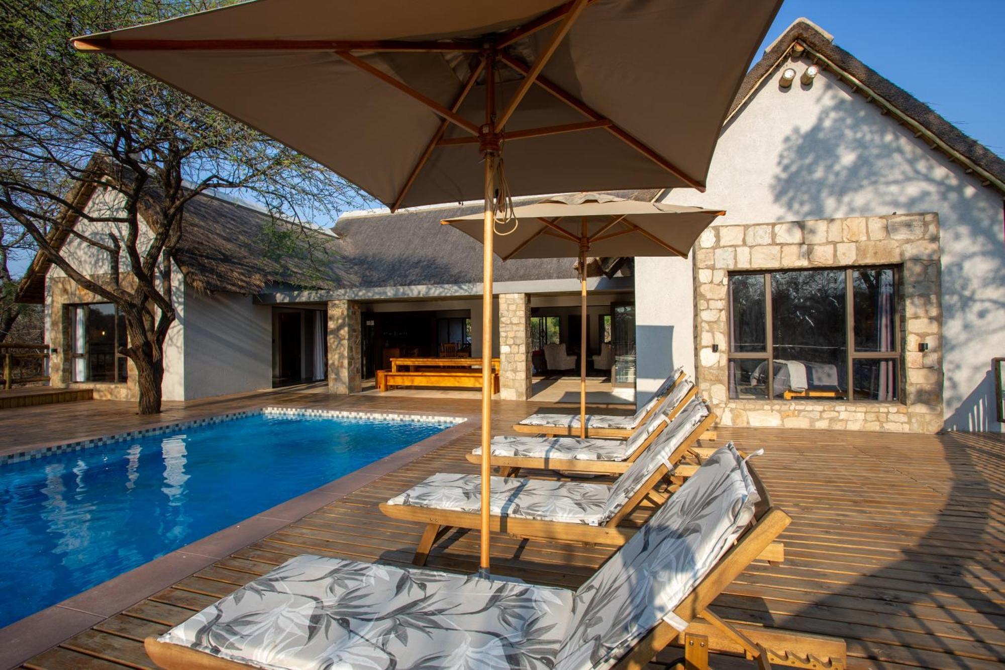 Vuyani Marula Lodge โฮดสปรูท ภายนอก รูปภาพ