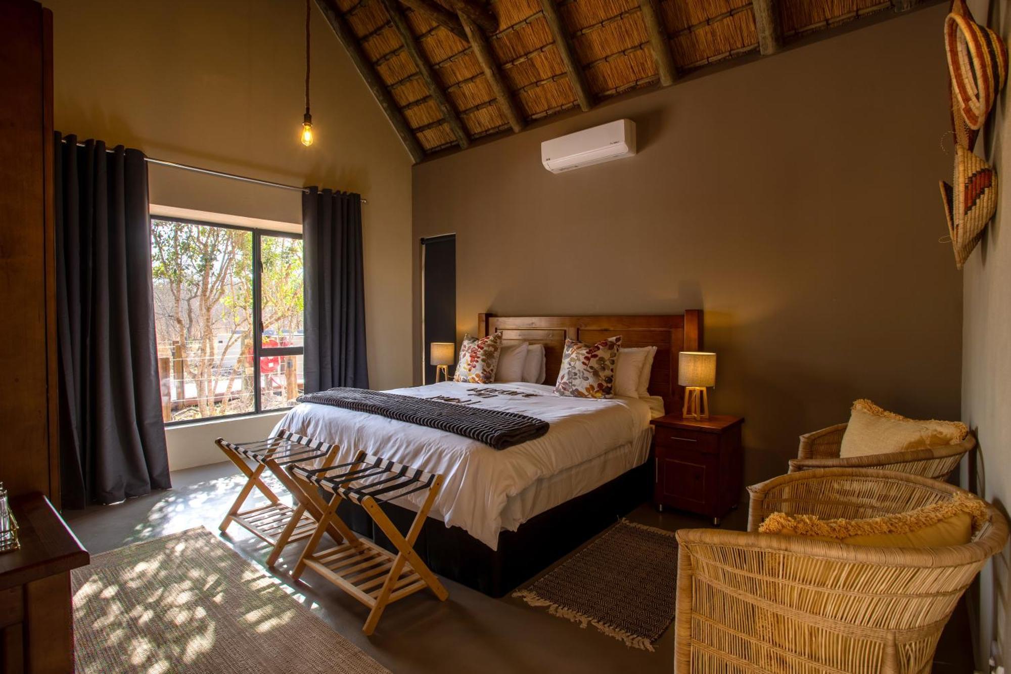 Vuyani Marula Lodge โฮดสปรูท ภายนอก รูปภาพ